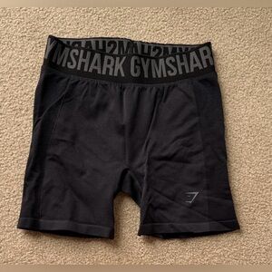 🖤 Gymshark Black Shorts Size Small 🖤